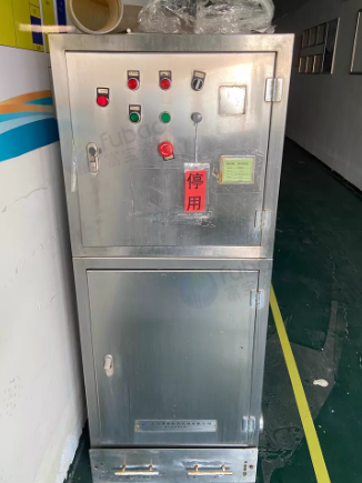 淄博地区处理自用FC300F-C锤式粉碎机 2吨PVC铝箔药板废料