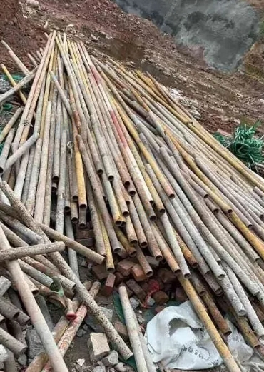 凉山地区工地处理一批钢管和扣件