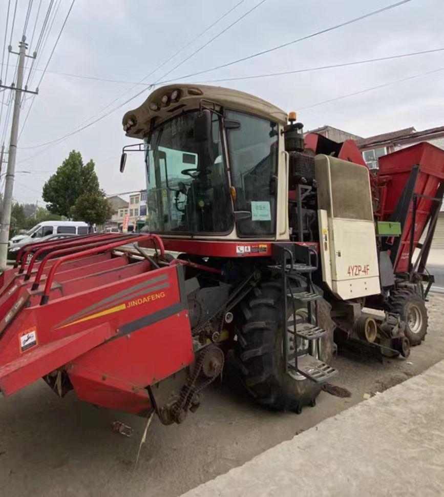 周口地区处理金大丰4YZZ-4F玉米收割机