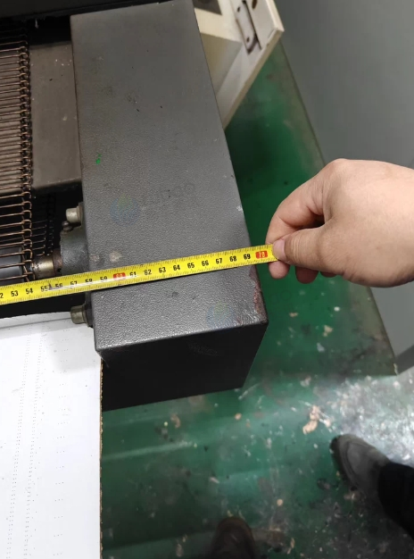 东莞地区工厂处理8温区回流焊经济型、15KW20匹的空压机、LED切角测试一体机