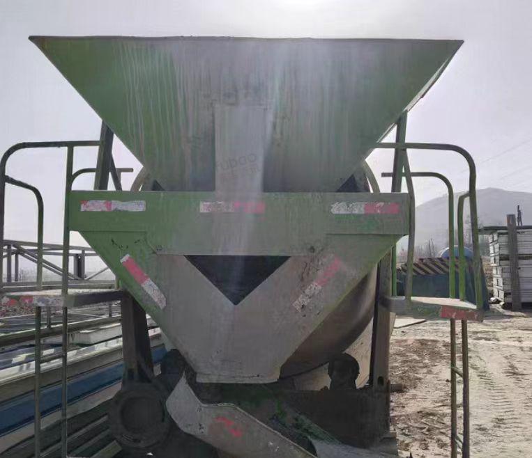 庆阳地区工地闲置处理滑模机、混凝土搅拌机