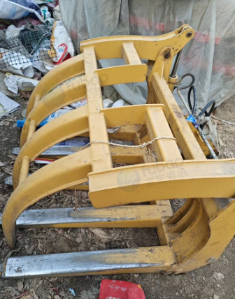 枣庄地区处理24年鲁工T928装载机