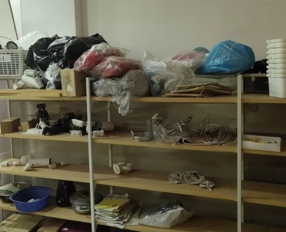 资阳地区处理饰品店边柜、体验柜、展台