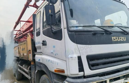 北京地区处理11年三一大排量37米泵车一台