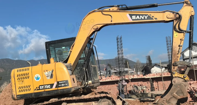 大理地区处理三一75挖掘机