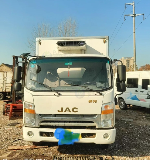 淮安地区处理四米二江淮冷藏车