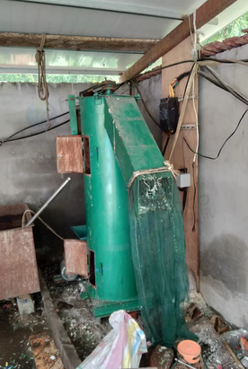 上海地区处理粉碎机、脱标机、吹瓶机等