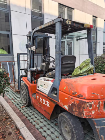 临沂地区处理3.5吨合力叉车