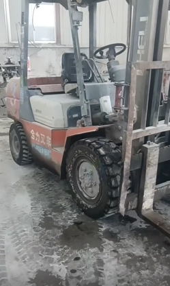 临沂地区个人处理石材加工磨边机 合力叉车