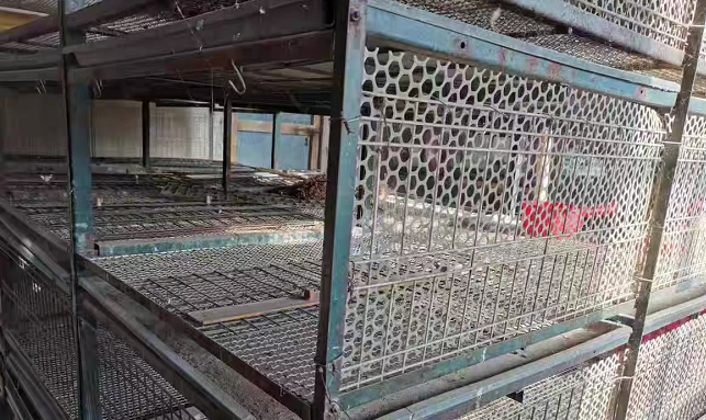 廊坊地区处理一批铁质养殖笼子
