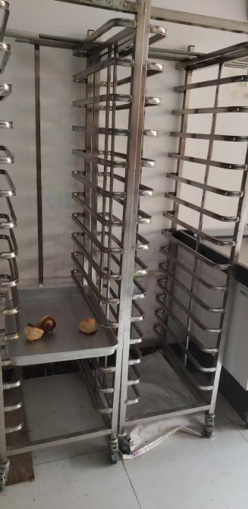 岳阳地区店铺处理和面机等烘焙设备