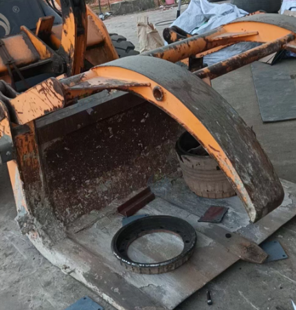 湛江地区处理鲁宇重工抓木机