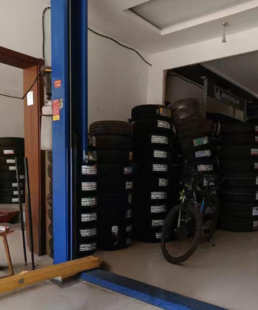 包头地区处理四轮定位仪、扒胎机、平衡机、举升机等轮胎全套设备