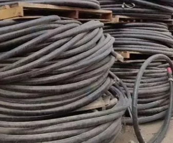 济南地区处理电机 架管 螺纹钢 电缆等工地用品