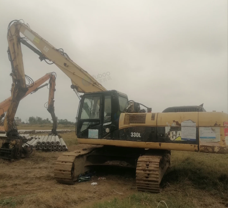 湛江地区处理卡特330C打桩机