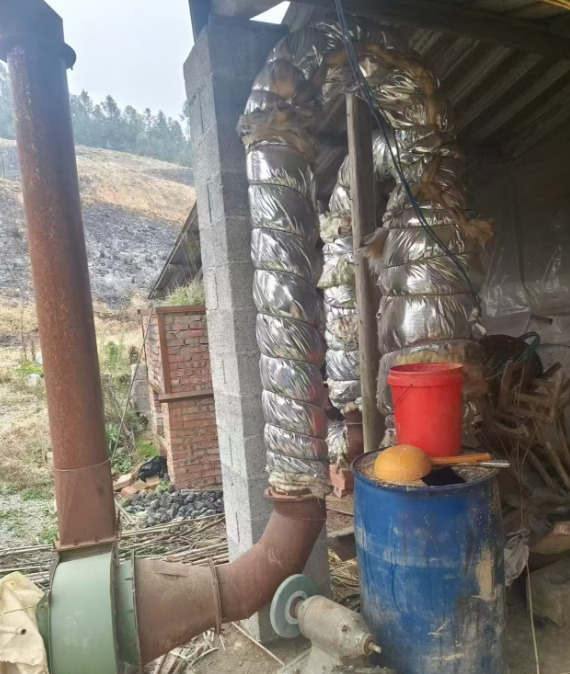 湘西地区工厂处理粉碎机、烘干机、制棒机、碳化炉等机制碳设备一套