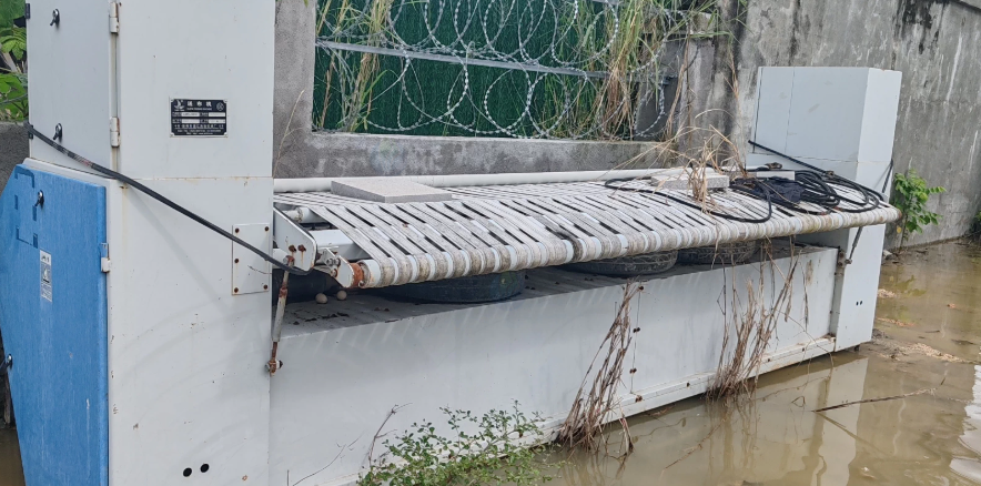 三亚地区工厂处理送布机