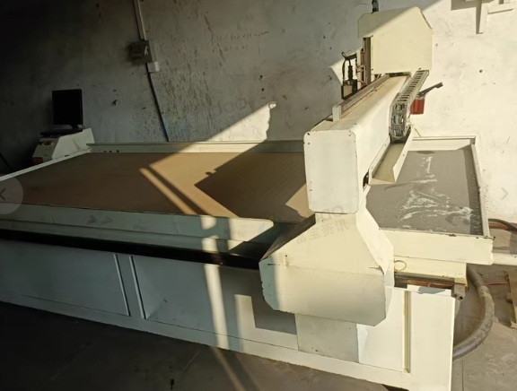 东莞地区处理1325真空吸附雕刻机