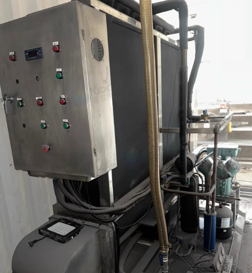 南通地区工厂处理5T壳管式制冰机1台、工业冷凝器1台