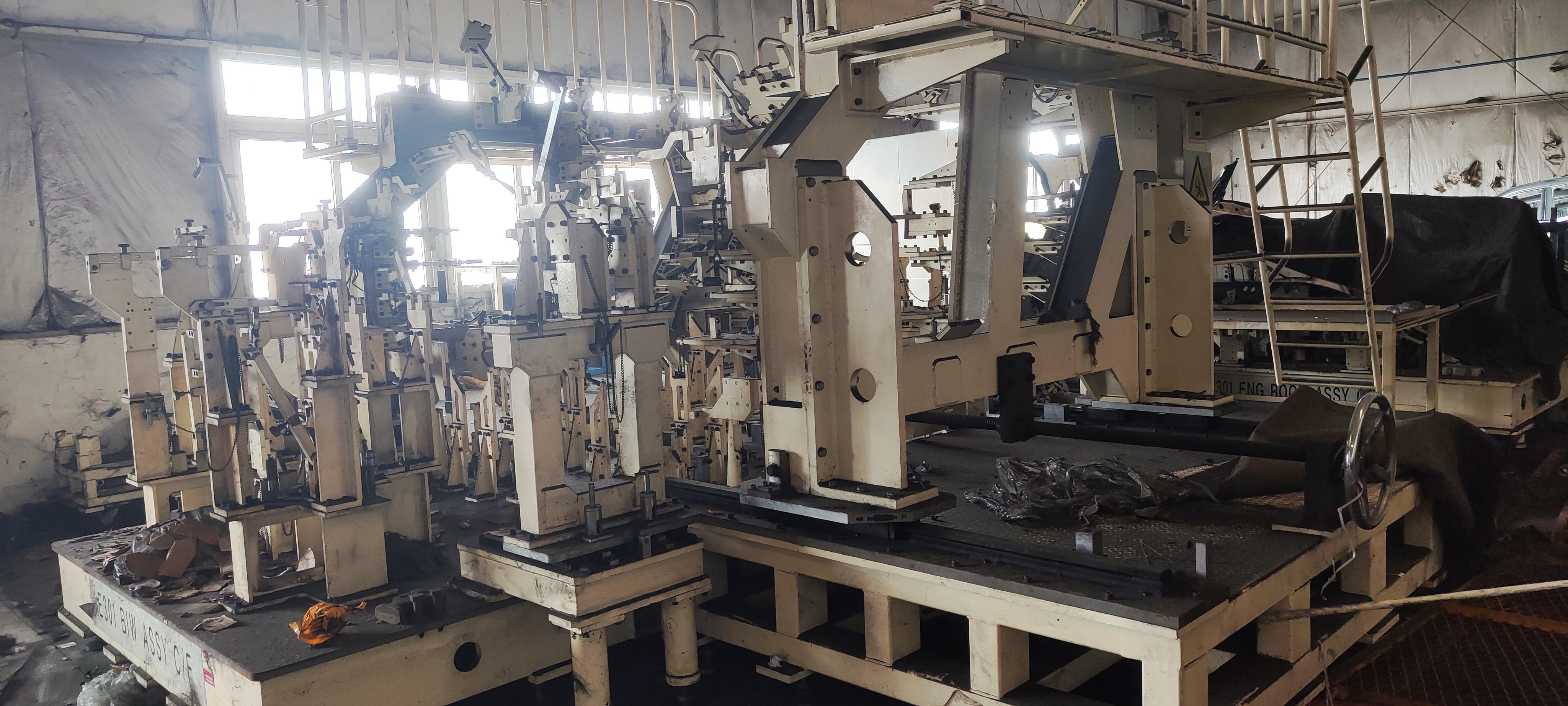 1月16日重庆渝北长安公司挤胶泵、电动拖车、柜机等11项废旧设备转让公告