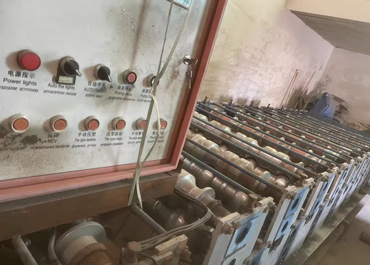 龙岩地区处理双层840和800竹节琉璃瓦机