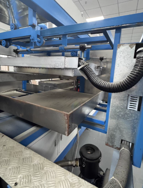 东莞地区处理工业冷水机+进南机械JN-3自动焊机