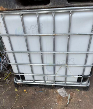 吉安地区处理一吨塑料吨桶、带金属框架