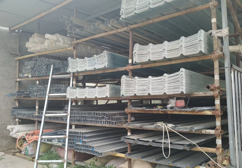 西宁地区处理角钢、槽钢、铁皮瓦等一批