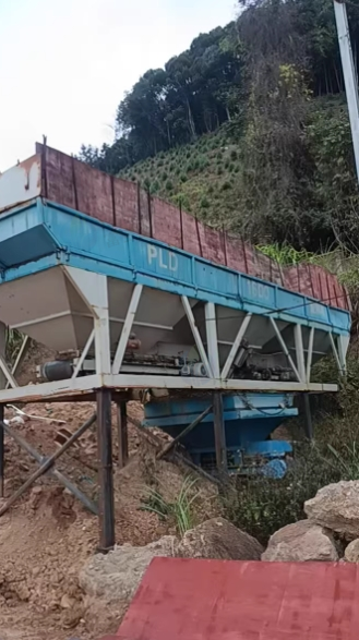 广州地区处理佛山佛弘PLD搅拌站带水泥罐和控制柜 