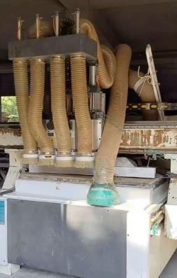 昆明地区自用处理封边机、下料机