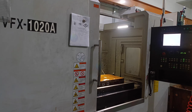 苏州地区工厂处理台湾友嘉1米机床