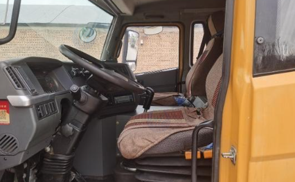 太原地区处理250T汽车吊