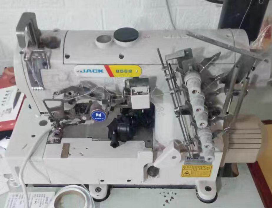 湖州地区服装加工厂处理杰克A4平车、杰克冚车、拷边车、货架等