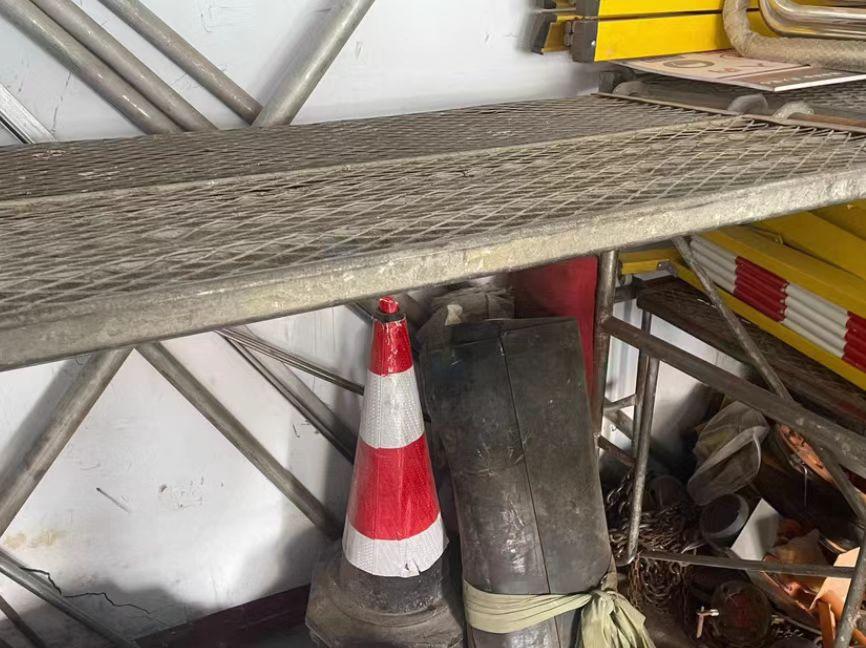 许昌地区处理手锤、气管、手提式送风机、截止阀、吊带、手拉葫芦、脚手架、围挡围架等