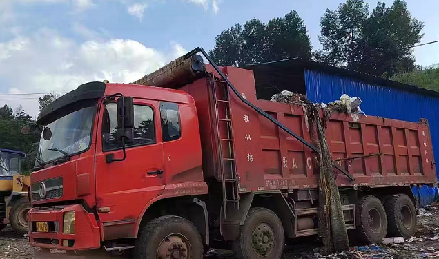 曲靖地区处理东风天锦小四桥