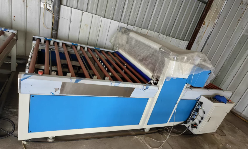 苏州地区工厂处理玻璃清洗机+贴膜机一套