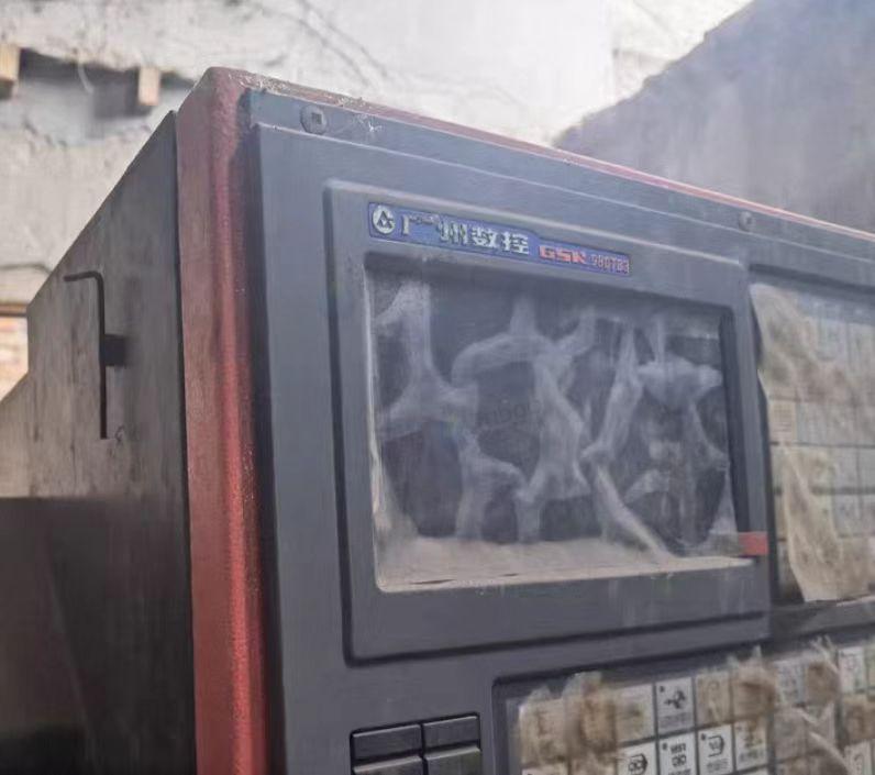 商丘地区公司处理数控车床、数控钻床、数控锯床等一批机床