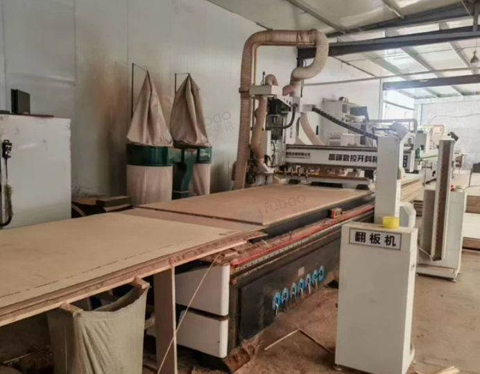 青岛地区处理23年整套木工机械设备