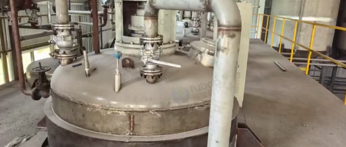 荆州地区处理6000L反应釜5套