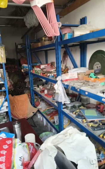 阿坝地区处理小五金店货架