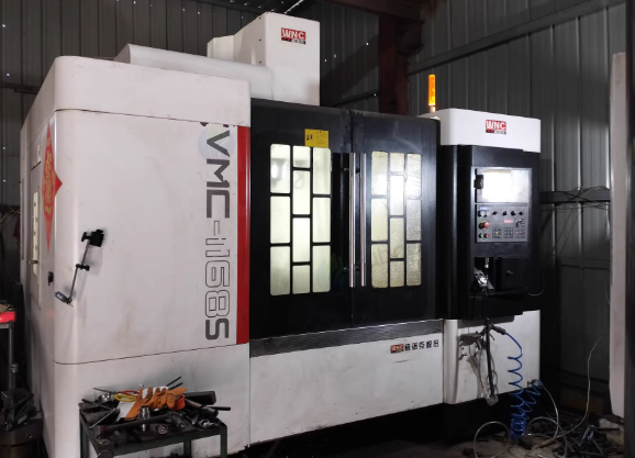 泰州地区工厂处理1160加工中心1台、KND加工中心1台