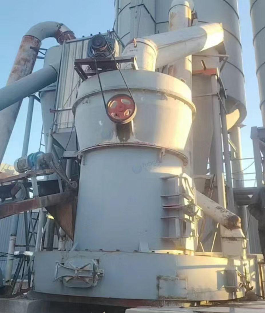 呼和浩特地区处理雷蒙磨、提升机、400吨料罐等矿磨粉设备