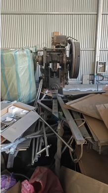 廊坊地区处理杨力25吨深喉数控冲床带送料架、杨力63吨深喉数控冲床带送料架