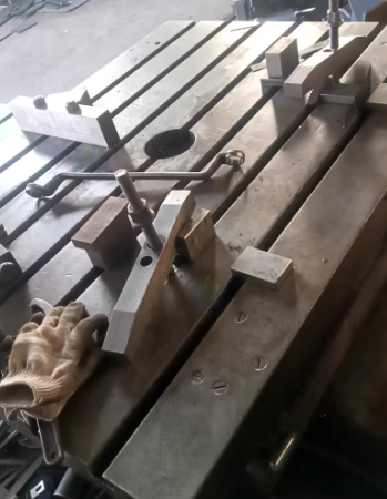 济南地区处理汉川TX611C数显卧式铣镗床