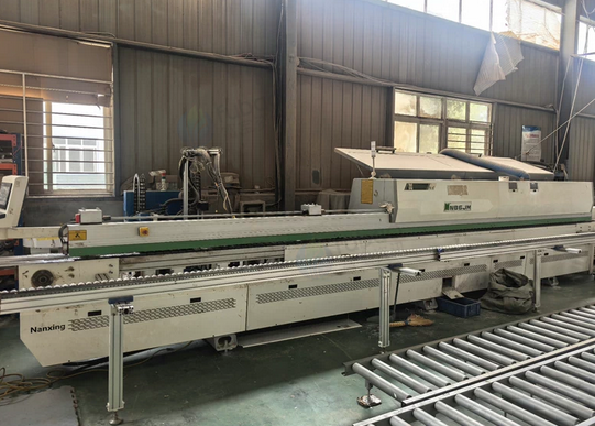 襄阳地区工厂处理上下料开料机、双工位开料机、封边机