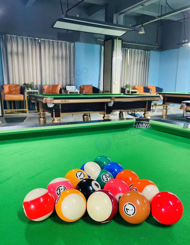 柳州地区处理台球桌、5匹空调天花机、洗球机等设备