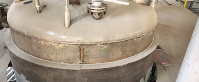 荆州地区处理6000L反应釜5套