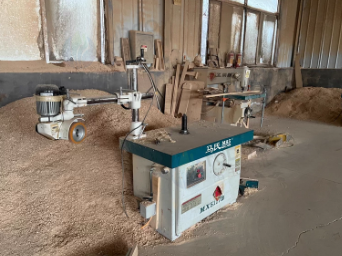 潍坊地区改行处理冷压力机 MX5117B 马氏力铣