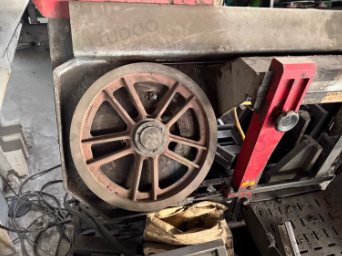 德州地区工厂处理晨龙GZ4240带锯床