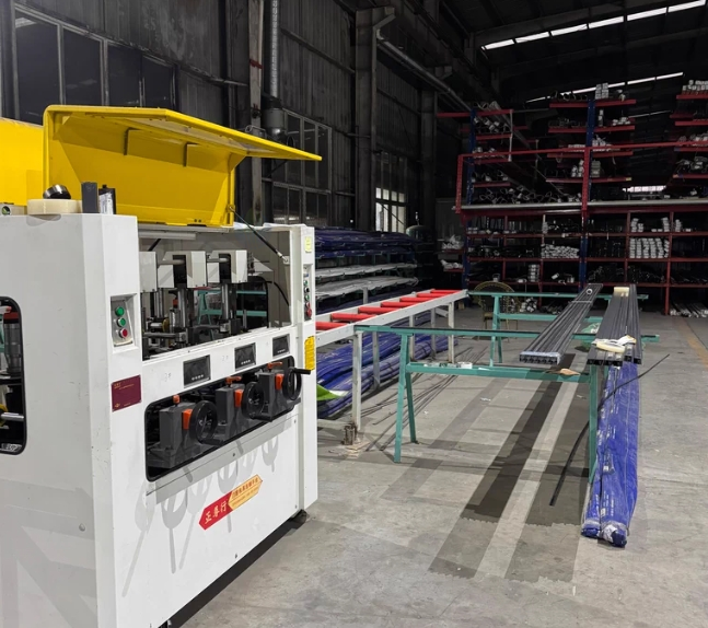 成都地区处理门窗厂设备